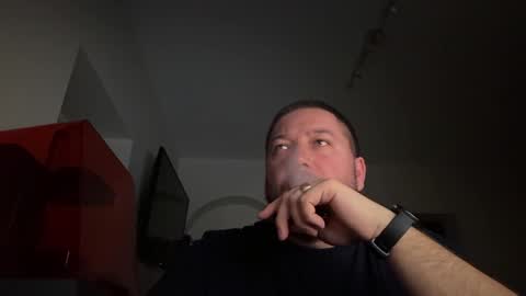 Snapshot of oliver841119 chatting on March 27, 2026, 7:35 pm Oliver84 online show from March 27, 2026, 7:35 pm