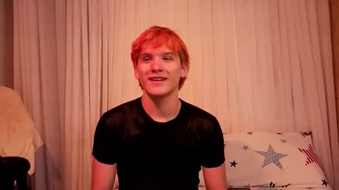 Snapshot of oliver_big19 chatting on September 18, 2025, 11:34 am oliver_big19 online show from September 18, 2025, 11:34 am
