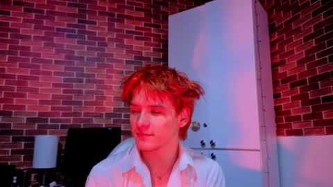 Snapshot of oliver_big19 chatting on September 26, 2025, 11:47 am oliver_big19 online show from September 26, 2025, 11:47 am