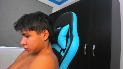 Oliver bray online show from October 20, 2025, 7:03 pm