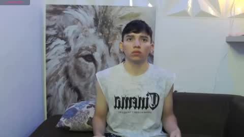 Snapshot of oliver_paris chatting on November 2, 2025, 5:48 pm oliver online show from November 2, 2025, 5:48 pm