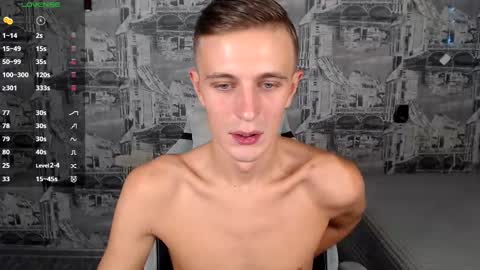 Snapshot of oliverfresh chatting on September 9, 2025, 10:04 am Oliver online show from September 9, 2025, 10:04 am