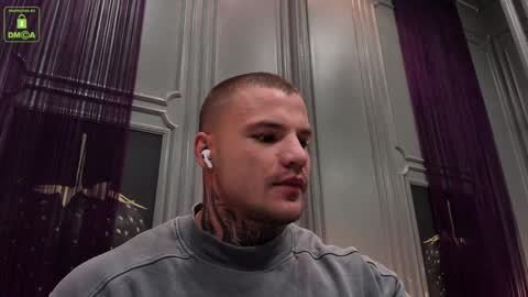 Snapshot of oliversport chatting on December 29, 2024, 10:45 am OliverSport online show from December 29, 2024, 10:45 am