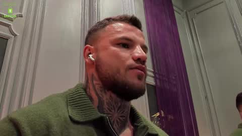 Snapshot of oliversport chatting on September 28, 2025, 11:04 am OliverSport online show from September 28, 2025, 11:04 am