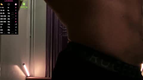 Snapshot of oliversport chatting on October 16, 2025, 3:46 pm OliverSport online show from October 16, 2025, 3:46 pm