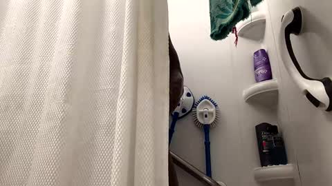 Snapshot of olivertwist1273 chatting on March 3, 2025, 5:09 am olivertwist1273 online show from March 3, 2025, 5:09 am