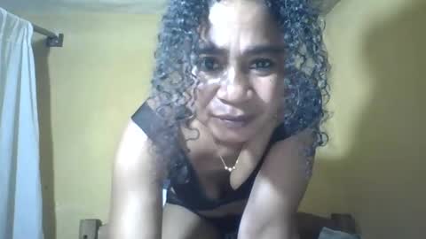 olivia9794 online show from May 26, 2026, 10:28 pm