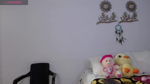 Snapshot of olivia_col chatting on June 19, 2026, 8:34 pm Olivia Gonzales online show from June 19, 2026, 8:34 pm