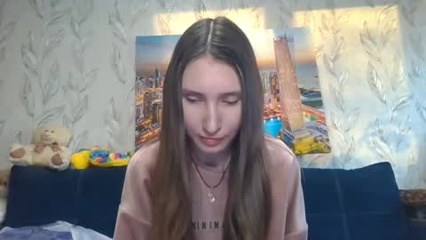 Olivia online show from January 11, 2025, 1:43 pm