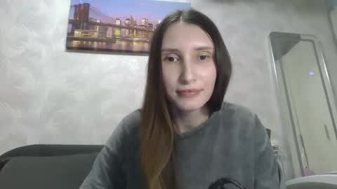 Olivia online show from March 4, 2025, 10:49 pm