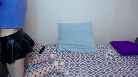 olivia_graceee online show from February 20, 2025, 11:09 am