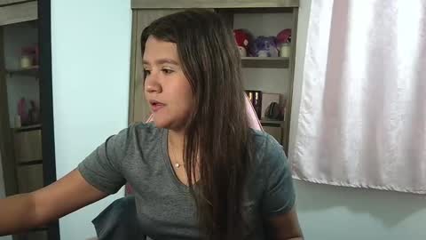 Olivia online show from September 15, 2025, 12:05 pm