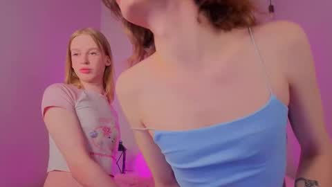 Snapshot of oliviaapink chatting on January 12, 2026, 11:48 am oliviaapink online show from January 12, 2026, 11:48 am