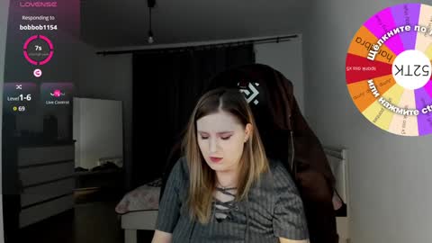 Snapshot of oliviamunk chatting on January 13, 2025, 6:38 am . online show from January 13, 2025, 6:38 am