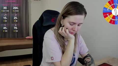 Snapshot of oliviamunk chatting on February 20, 2025, 3:01 am . online show from February 20, 2025, 3:01 am