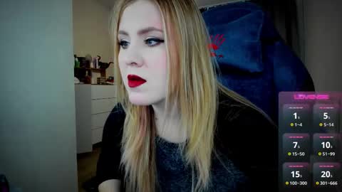 Snapshot of oliviamunk chatting on October 9, 2025, 6:33 am . online show from October 9, 2025, 6:33 am