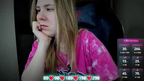 . online show from December 14, 2025, 3:45 am