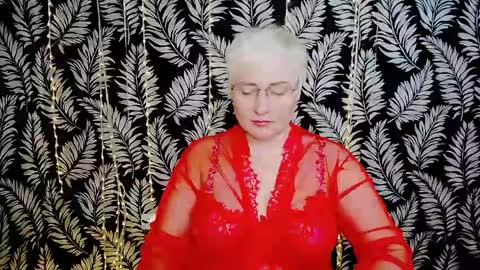 Kelly online show from April 15, 2026, 10:22 am