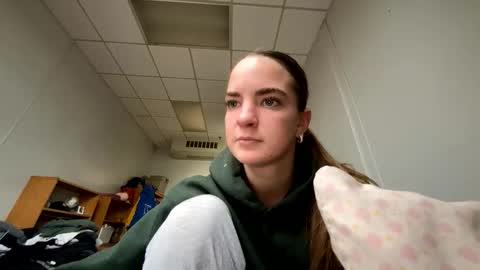 Olivia Rae online show from February 3, 2026, 10:15 pm