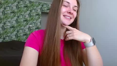 Olivia online show from November 14, 2025, 5:28 am