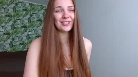 Snapshot of oliviashiny chatting on July 12, 2026, 4:25 am Olivia online show from July 12, 2026, 4:25 am