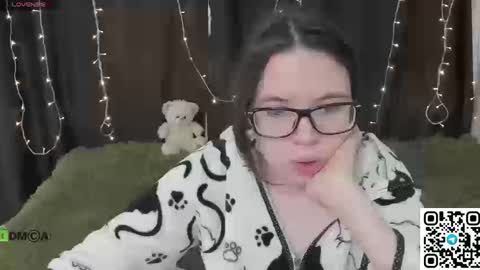 Ollie online show from March 12, 2026, 8:09 am