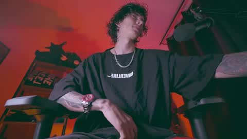     online show from April 20, 2026, 2:25 am