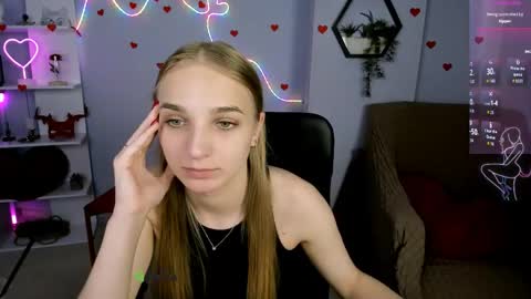 Snapshot of ollivia_dream chatting on May 8, 2026, 6:30 am Ollivia online show from May 8, 2026, 6:30 am