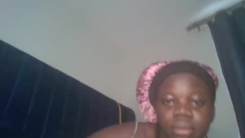 ollleina online show from March 20, 2026, 9:36 am