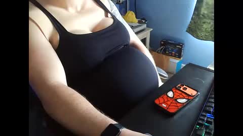 Dani Pregna online show from March 16, 2026, 3:16 pm