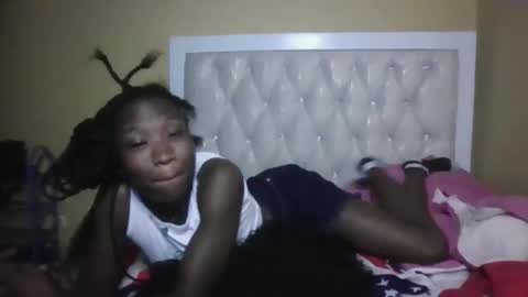 olwami4 online show from December 13, 2025, 10:59 pm