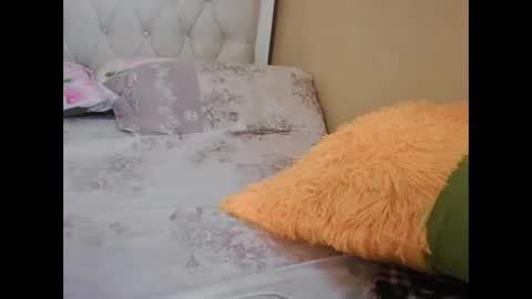 olwami4 online show from March 11, 2026, 5:02 am