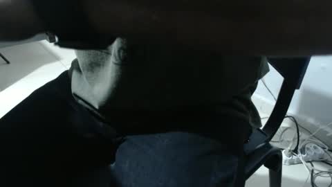 Snapshot of oly10022020 chatting on January 7, 2025, 1:24 pm OlySantos online show from January 7, 2025, 1:24 pm