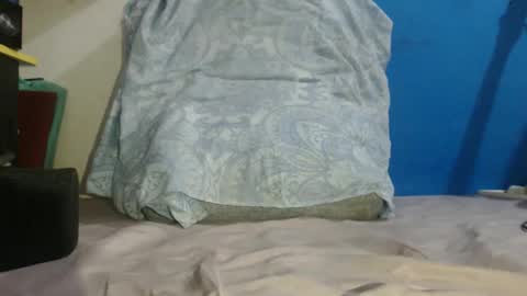 Snapshot of oly10022020 chatting on March 11, 2025, 7:03 pm OlySantos online show from March 11, 2025, 7:03 pm