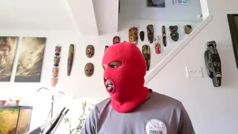 omarbbcbeast8 online show from April 21, 2026, 3:17 pm