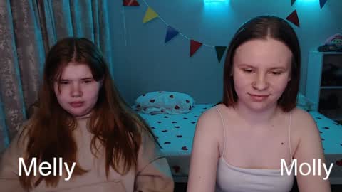  MellY  online show from December 31, 2024, 5:51 pm