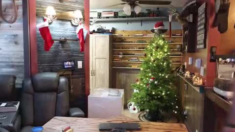 Norm online show from December 5, 2025, 6:15 pm