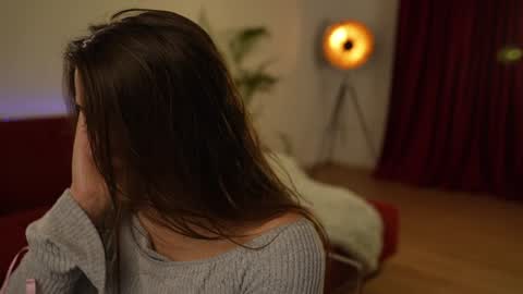    or    online show from February 2, 2025, 6:31 pm