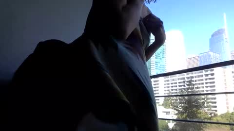 omilk online show from January 1, 2025, 6:16 pm