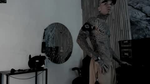     ... online show from April 17, 2026, 7:50 pm