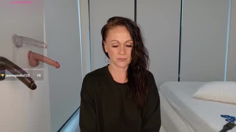 oneandonlytaylorcollins online show from September 11, 2025, 12:22 am