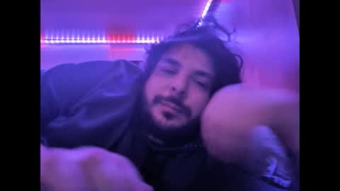 Snapshot of onecrew1 chatting on September 30, 2025, 6:02 pm onecrew1 online show from September 30, 2025, 6:02 pm