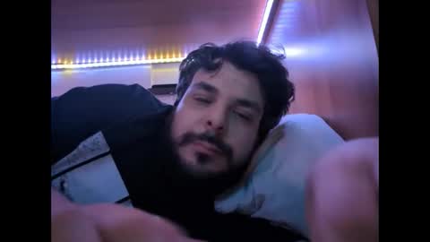 Snapshot of onecrew1 chatting on November 6, 2025, 11:48 pm onecrew1 online show from November 6, 2025, 11:48 pm