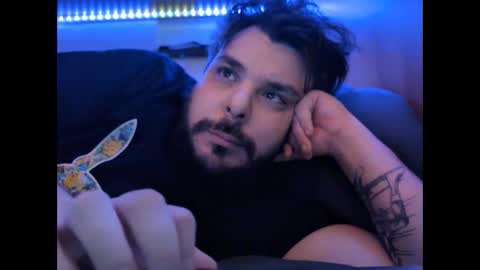 Snapshot of onecrew1 chatting on January 6, 2026, 1:48 pm onecrew1 online show from January 6, 2026, 1:48 pm