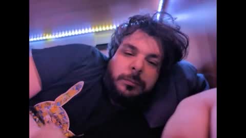 Snapshot of onecrew1 chatting on April 4, 2026, 1:41 pm onecrew1 online show from April 4, 2026, 1:41 pm