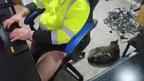 Snapshot of onelargecock0615 chatting on September 22, 2025, 12:18 pm Unpredictable online show from September 22, 2025, 12:18 pm