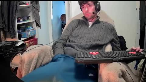 Snapshot of onesieboyx chatting on February 18, 2025, 7:54 am onesieboyx online show from February 18, 2025, 7:54 am