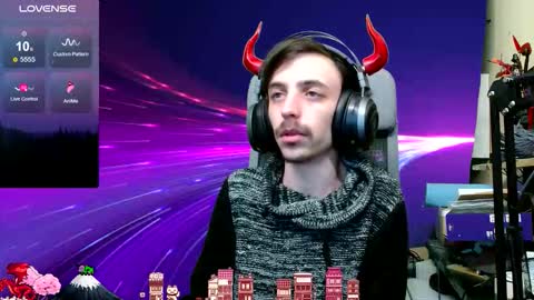 Snapshot of oni_hoshi chatting on February 1, 2026, 11:42 am Oni hoshi online show from February 1, 2026, 11:42 am