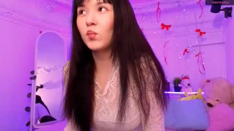 Snapshot of onix_cherry chatting on February 16, 2026, 8:38 pm Mina online show from February 16, 2026, 8:38 pm