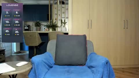 Alex S online show from September 26, 2025, 1:48 pm